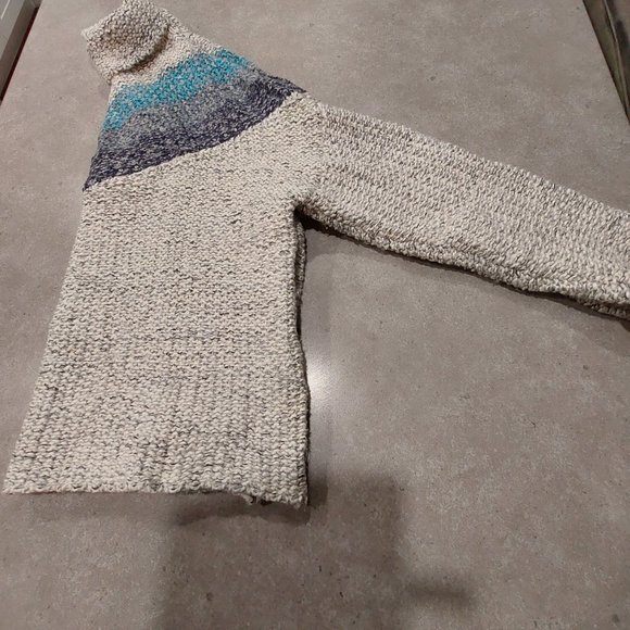 Vintage Havana Gray and Blue Cowl Neck Sweater - Picture 12 of 13